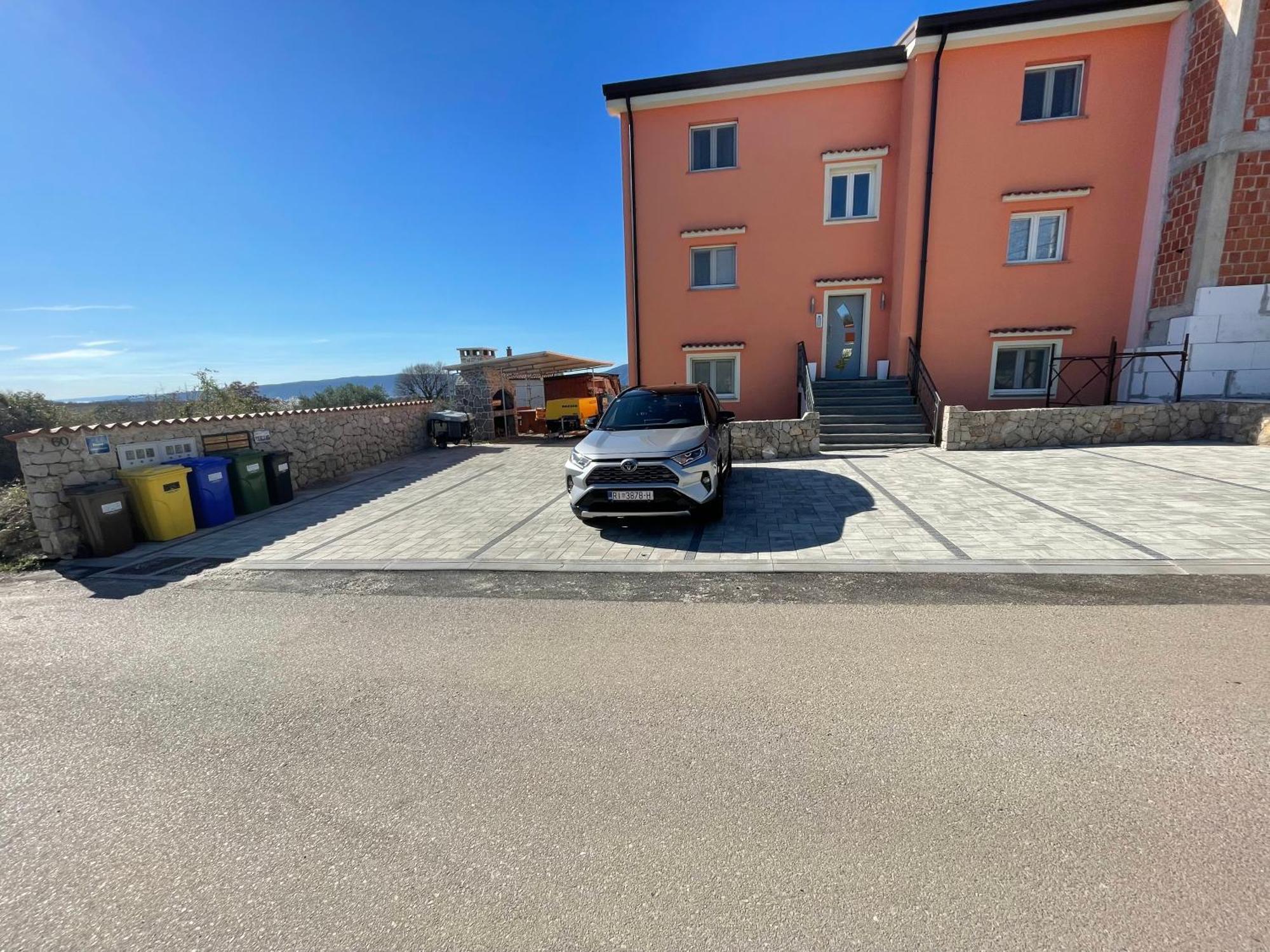Family Village Apartment Vrh  Exterior foto